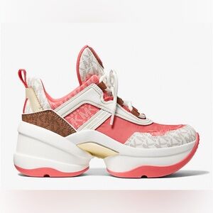 Almost New Michael Kors women  Olympia Trainers – Size 8.5 !
